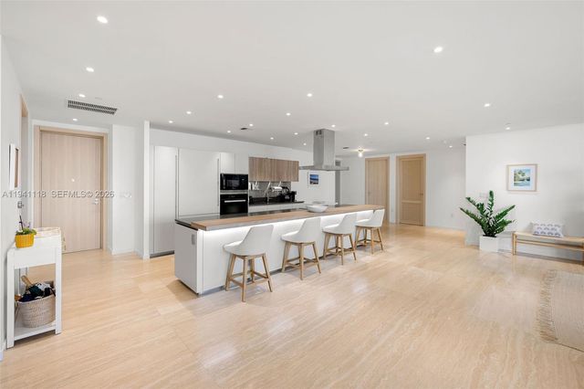 1000 Brickell Plz PH5403, Miami, FL 33131