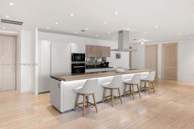 1000 Brickell Plz PH5403, Miami, FL 33131