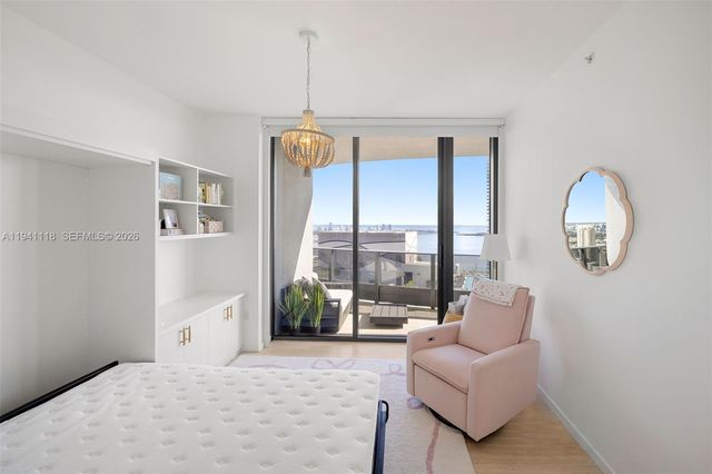 1000 Brickell Plz PH5403, Miami, FL 33131