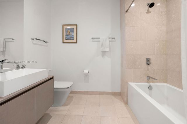 1000 Brickell Plz PH5403, Miami, FL 33131