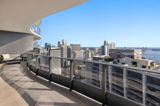 1000 Brickell Plz PH5403, Miami, FL 33131