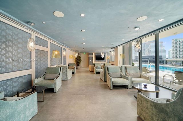 1000 Brickell Plz PH5403, Miami, FL 33131