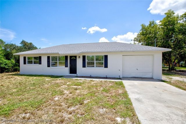 425 Sandpiper Street, Lake Placid, FL 33852