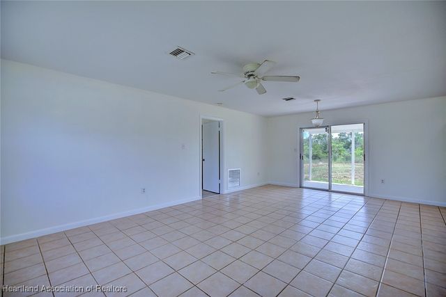 425 Sandpiper Street, Lake Placid, FL 33852