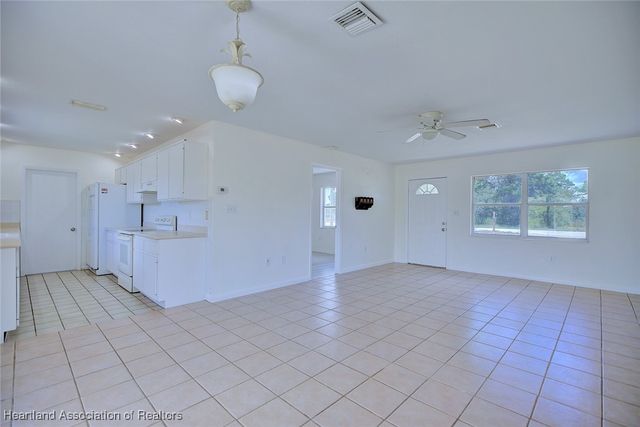 425 Sandpiper Street, Lake Placid, FL 33852