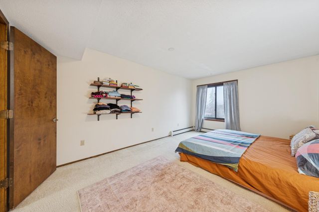 7510 Cahill Road 317B, Edina, MN 55439