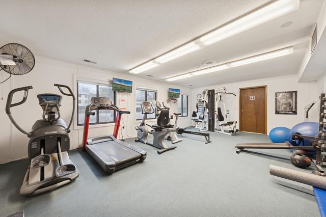 7510 Cahill Road 317B, Edina, MN 55439