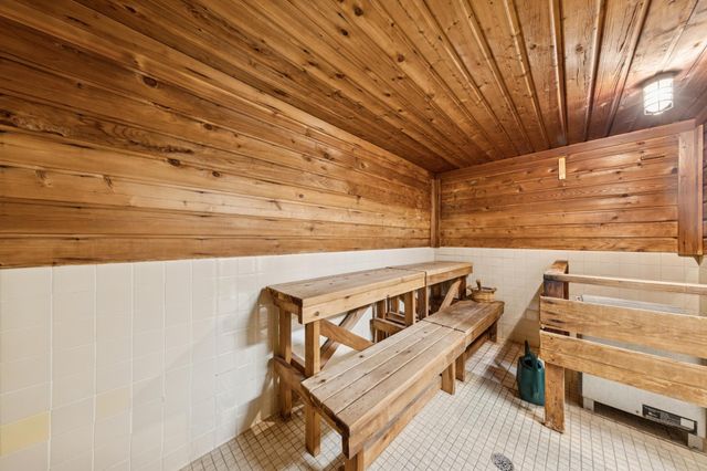 7510 Cahill Road 317B, Edina, MN 55439