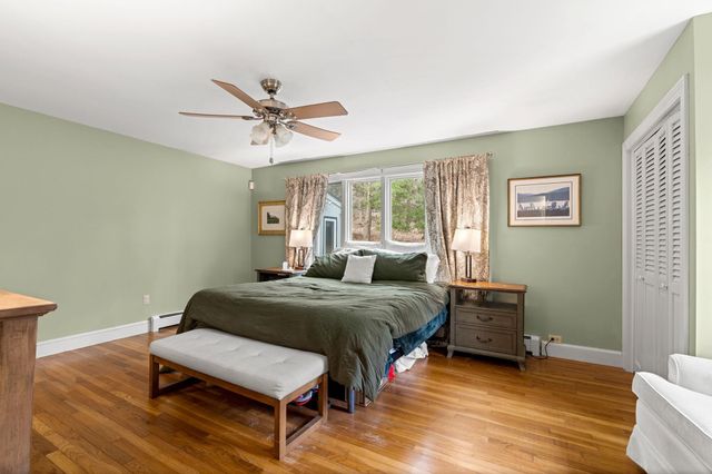 25 West Drive, Bedford, NH 03110