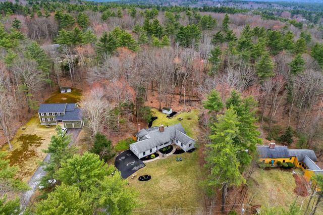 25 West Drive, Bedford, NH 03110