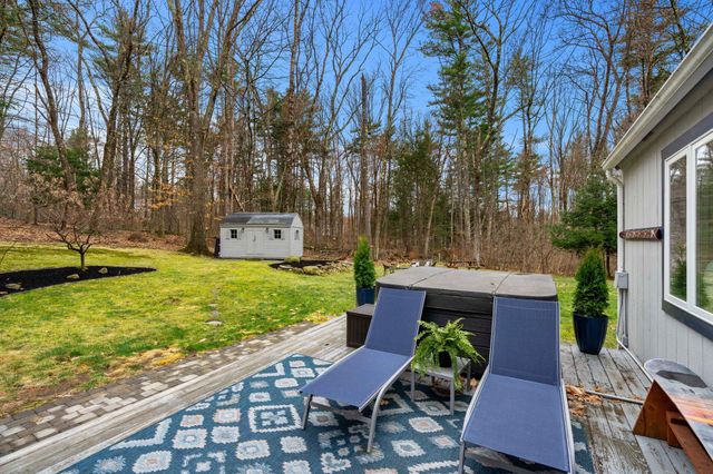 25 West Drive, Bedford, NH 03110