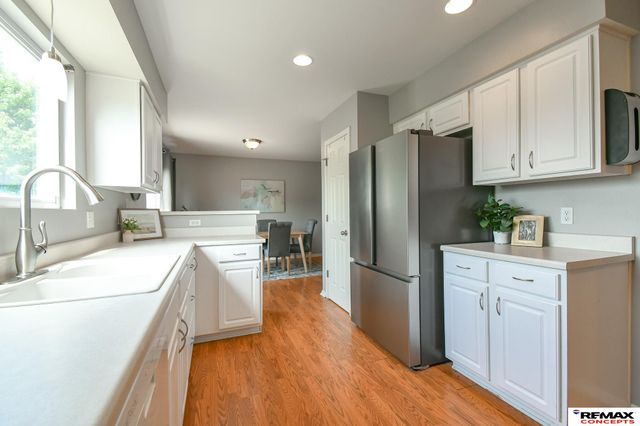 11209 Black Street, Omaha, NE 68142