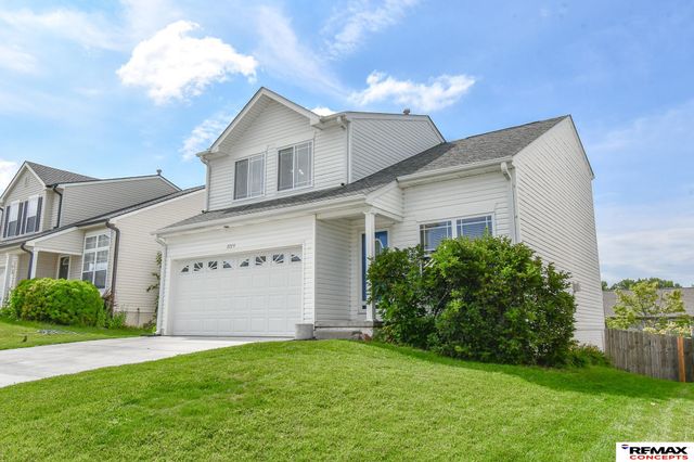 11209 Black Street, Omaha, NE 68142