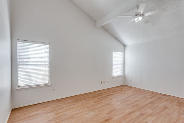 6 Tanager Court, Mansfield, TX 76063