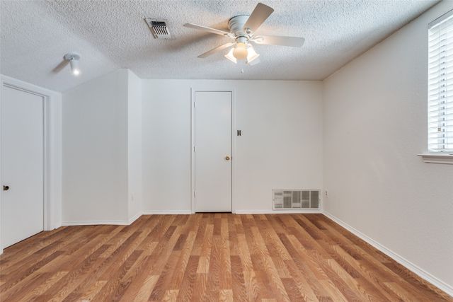 6 Tanager Court, Mansfield, TX 76063
