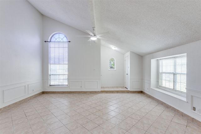 6 Tanager Court, Mansfield, TX 76063
