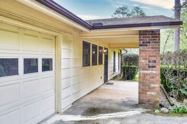 90 Santistaban Way, Hot Springs Village, AR 71909