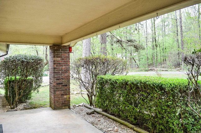 90 Santistaban Way, Hot Springs Village, AR 71909