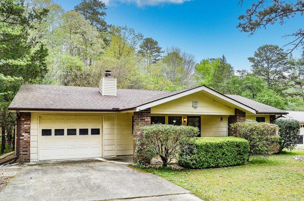 90 Santistaban Way, Hot Springs Village, AR 71909