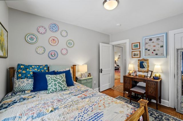 1945 Lawn Avenue, Cincinnati, OH 45237