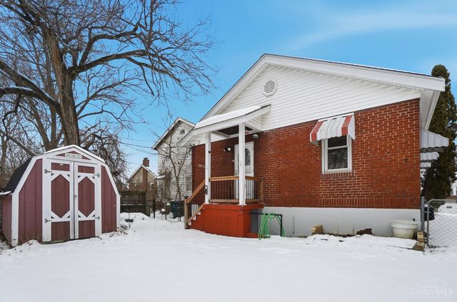 1945 Lawn Avenue, Cincinnati, OH 45237