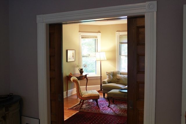 254 Lincoln, Amherst, MA 01002