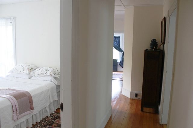 254 Lincoln, Amherst, MA 01002