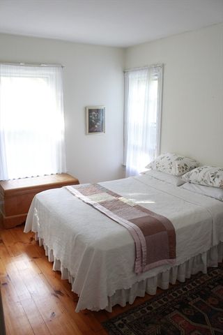254 Lincoln, Amherst, MA 01002