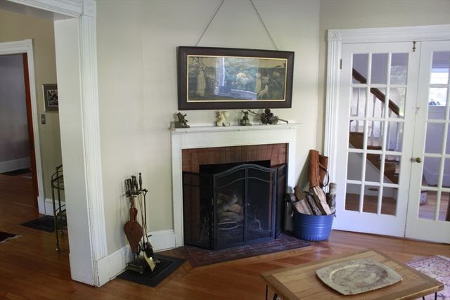 254 Lincoln, Amherst, MA 01002