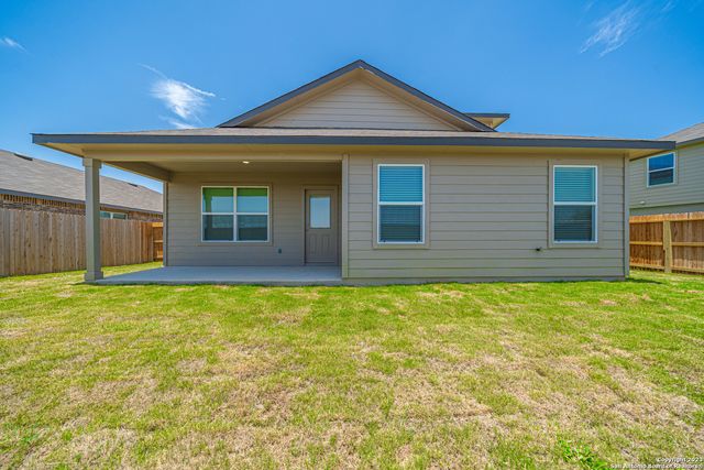 909 Rolling River, Cibolo, TX 78108