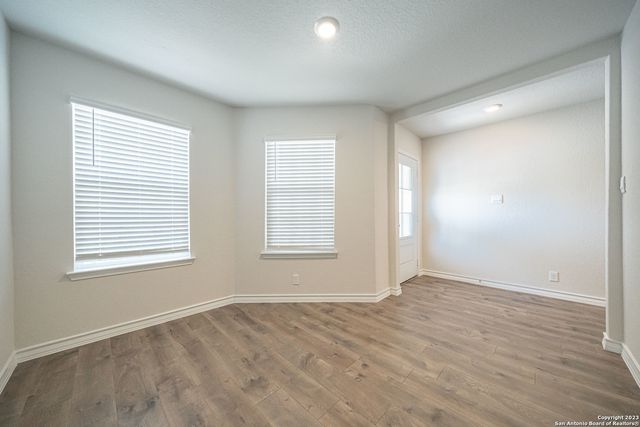 909 Rolling River, Cibolo, TX 78108
