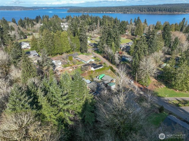 8161 Sandy Road NE, Bremerton, WA 98311