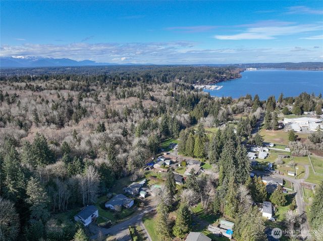 8161 Sandy Road NE, Bremerton, WA 98311