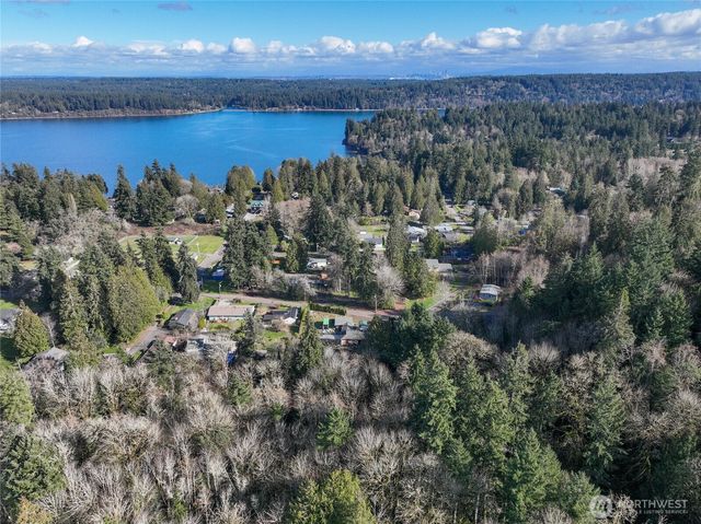 8161 Sandy Road NE, Bremerton, WA 98311
