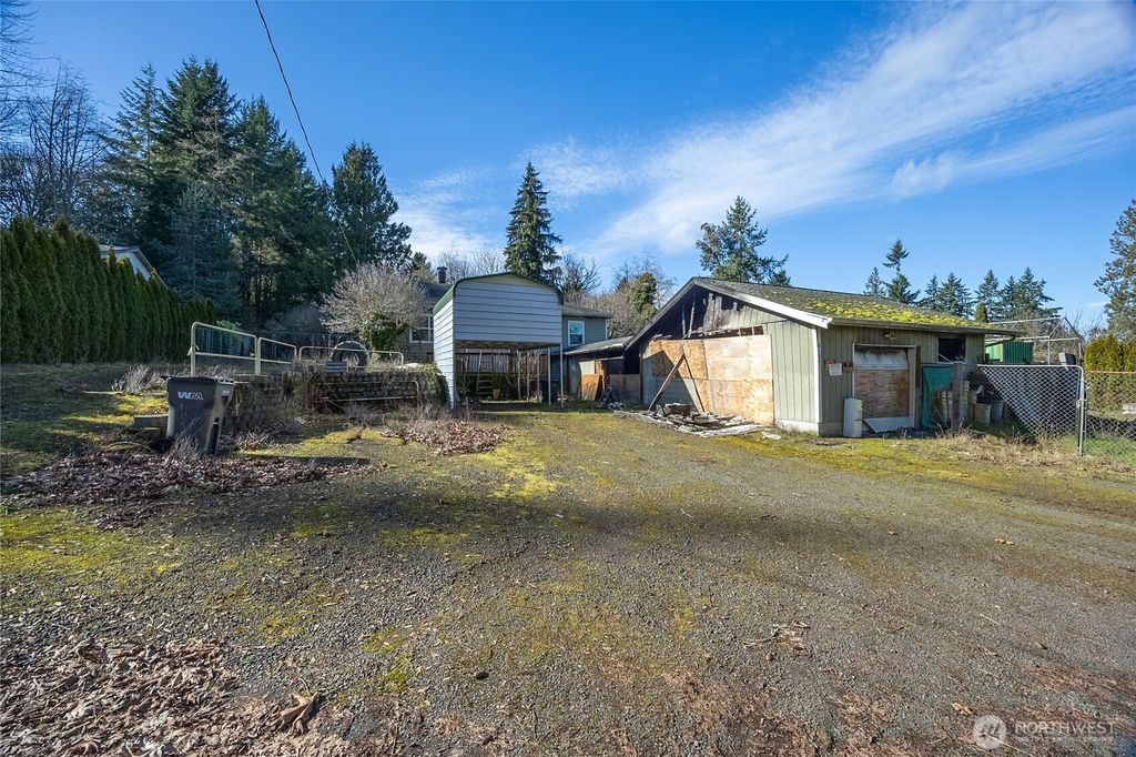 8161 Sandy Road NE, Bremerton, WA 98311
