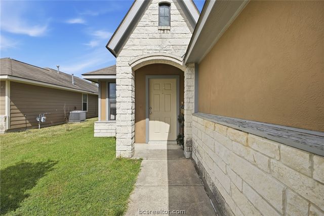 2604 Alexander Valley Court, College Station, TX 77845