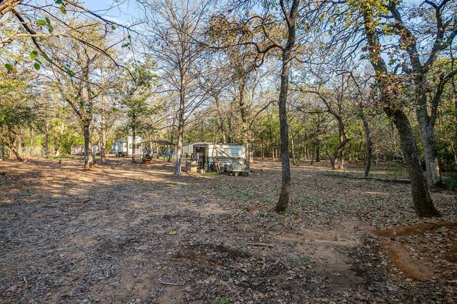 2324 Gage Road, Cleburne, TX 76031