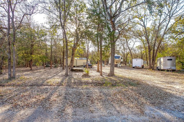 2324 Gage Road, Cleburne, TX 76031