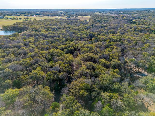 2324 Gage Road, Cleburne, TX 76031