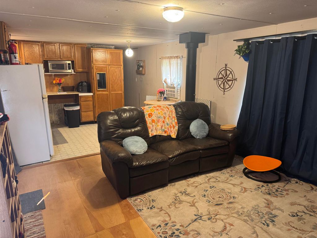 1319 Kings Lake Rd, Usk, WA 99180 photo 4