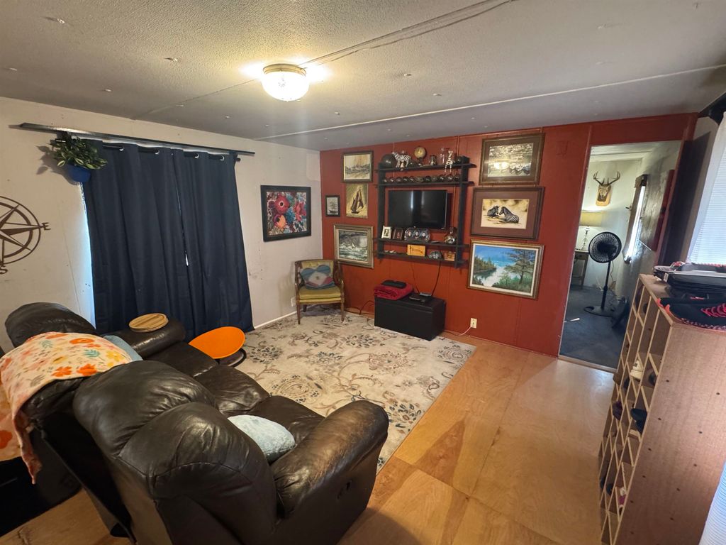 1319 Kings Lake Rd, Usk, WA 99180 photo 5