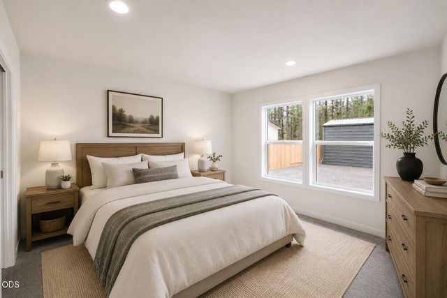 52718 Oak Drive, La Pine, OR 97739