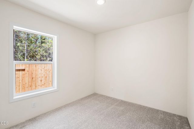52718 Oak Drive, La Pine, OR 97739