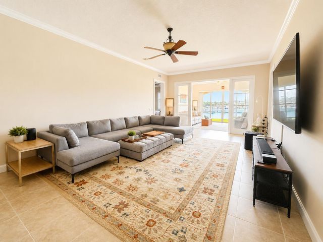 15 Harbour Isle Drive W 101, Fort Pierce, FL 34949