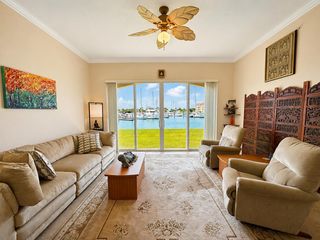 15 Harbour Isle Drive W 101, Fort Pierce, FL 34949