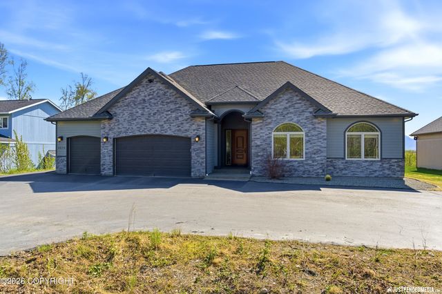 5570 S Irwin Drive, Wasilla, AK 99623