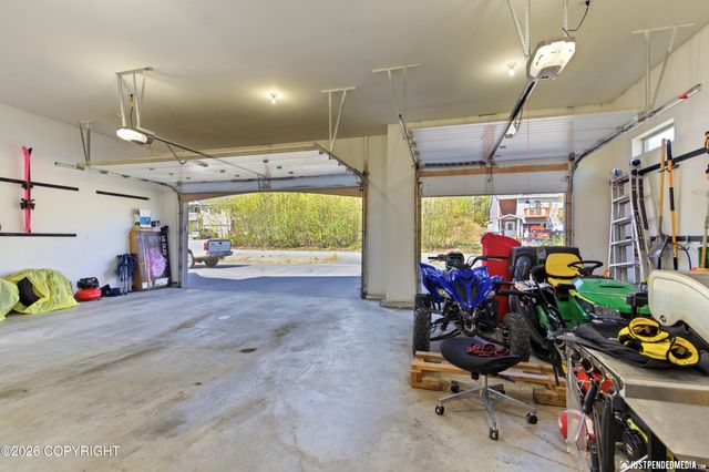 5570 S Irwin Drive, Wasilla, AK 99623