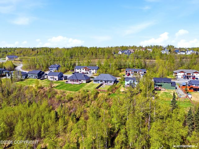 5570 S Irwin Drive, Wasilla, AK 99623