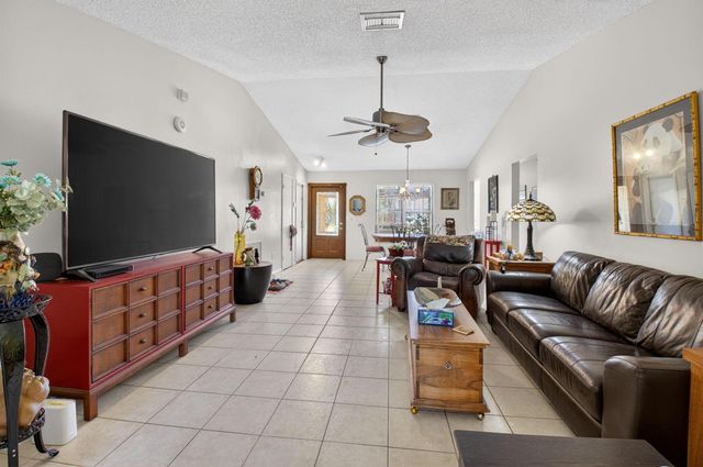9389 Longmeadow Circle, Boynton Beach, FL 33436