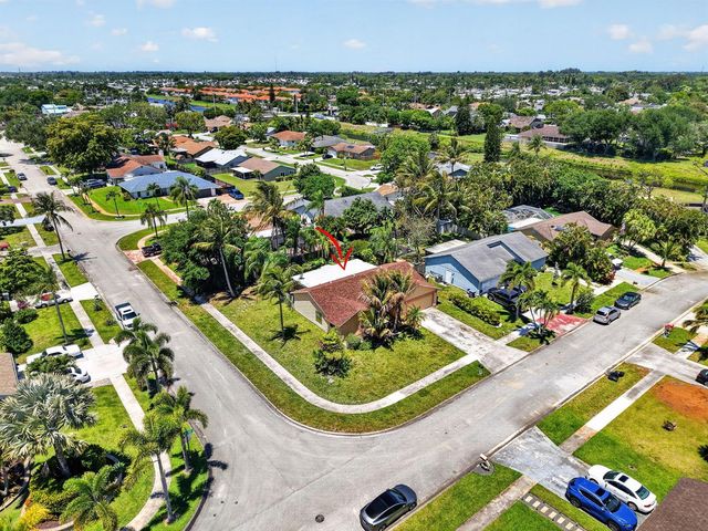 9389 Longmeadow Circle, Boynton Beach, FL 33436
